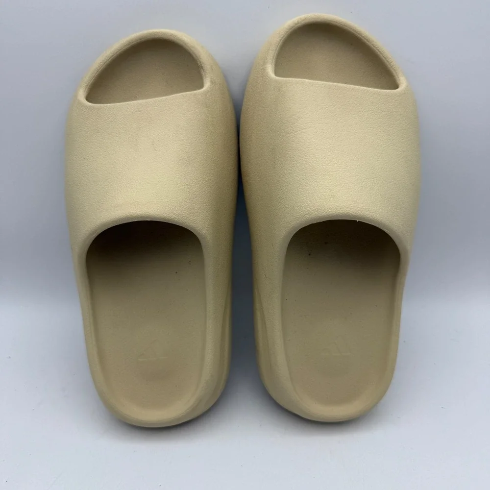 Adidas Yeezy Slide Mens 6 Womens 7 Resin GZ5551 Tan Minimalist Foam Sandal